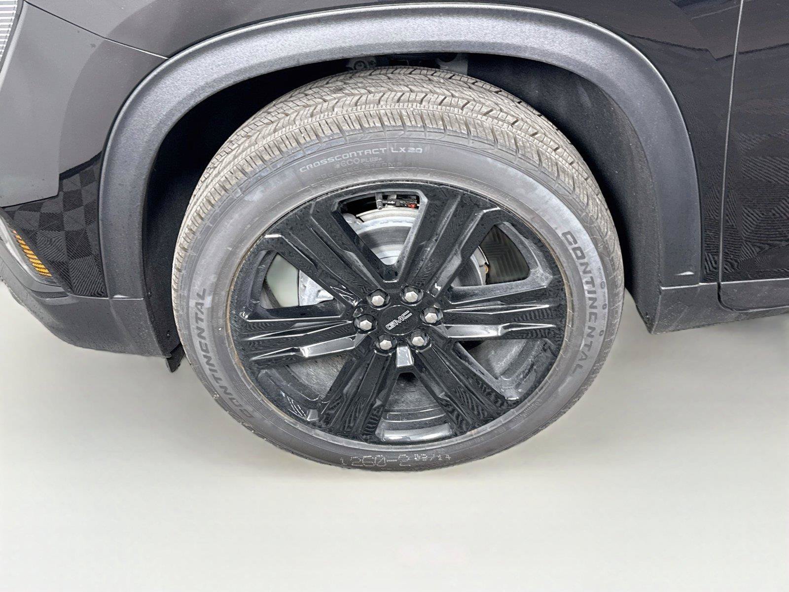 New 2026 GMC Acadia Elevation w/ Black Edition AWD/4WD image 26
