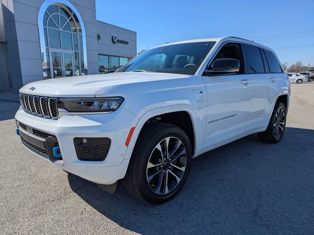 Used 2022 Jeep Grand Cherokee Overland w/ Luxury Tech Group IV image 8