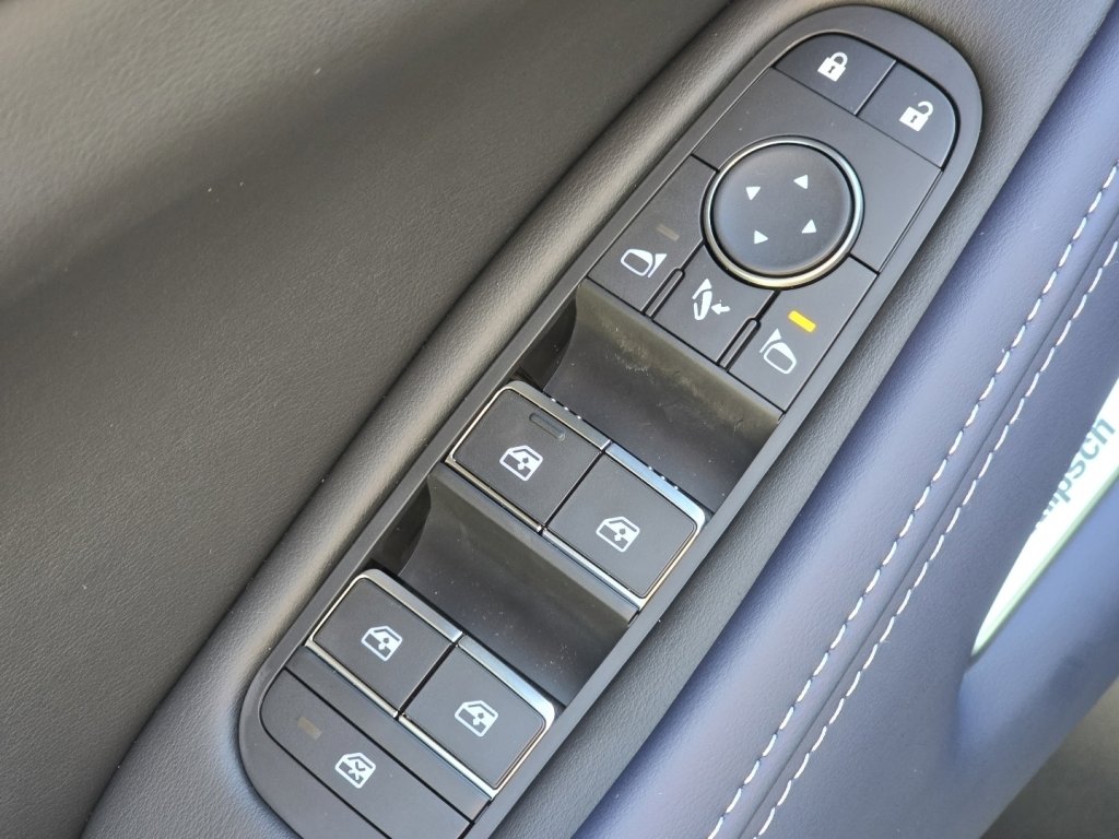 New 2026 INFINITI QX60 Sport image 28