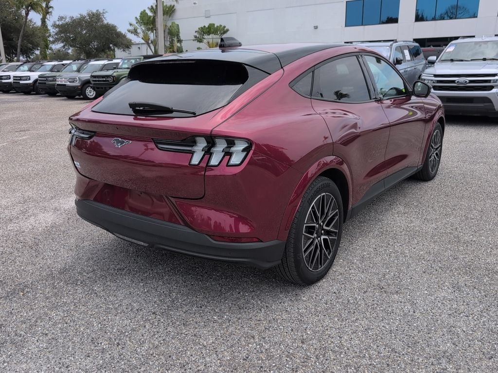 Used 2025 Ford Mustang Mach-E Premium RWD image 3