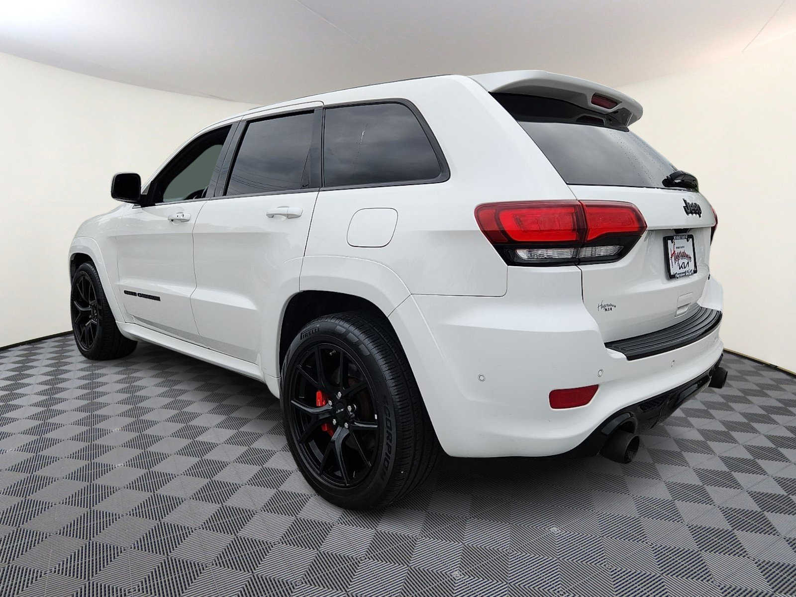 Used 2019 Jeep Grand Cherokee SRT AWD/4WD image 4