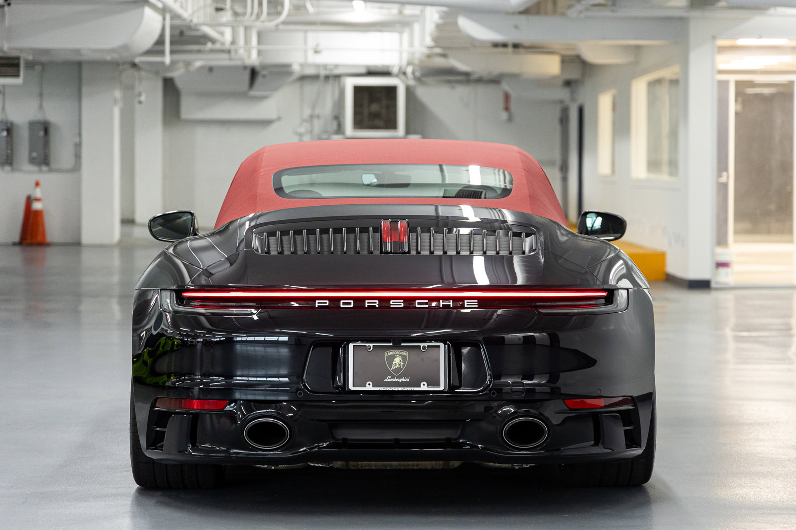 Used 2023 Porsche 911 Carrera S RWD image 7