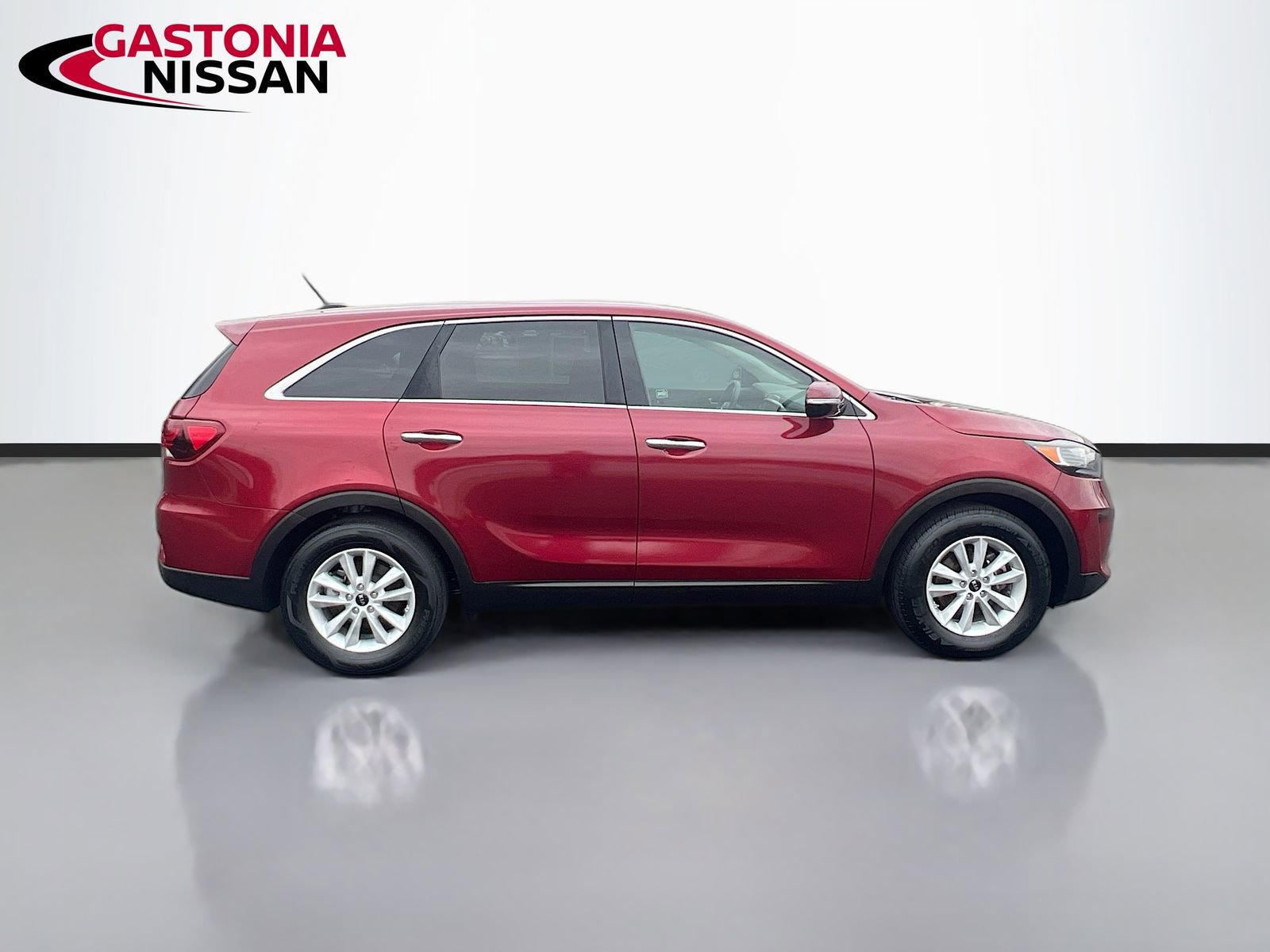 Used 2019 Kia Sorento LX image 10