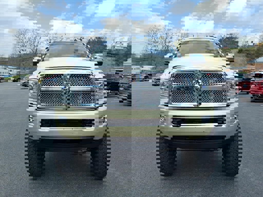 Used 2014 RAM 3500 Laramie Longhorn w/ Convenience Group image 10