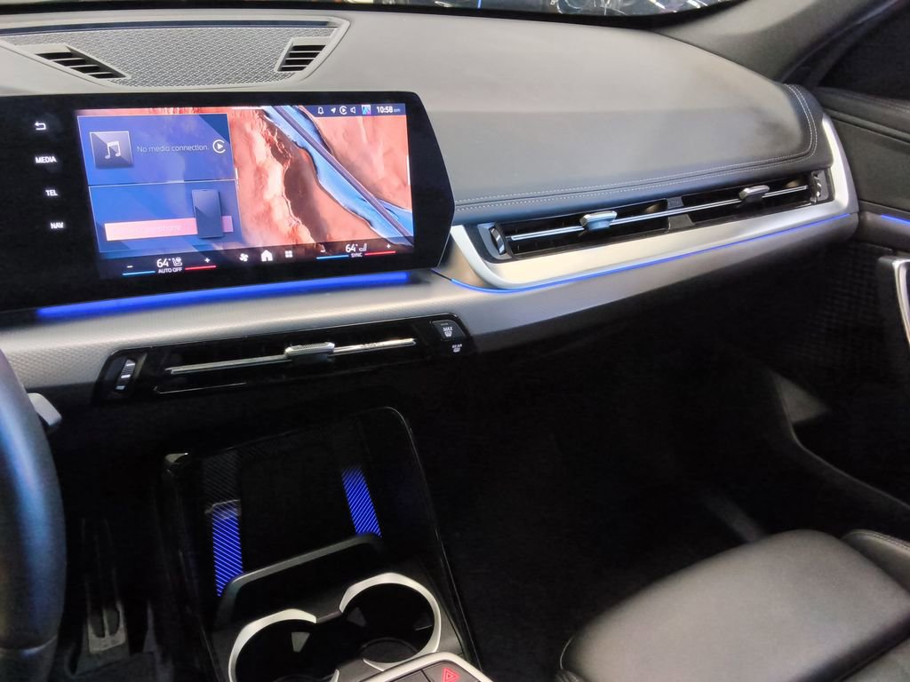 Used 2024 BMW X1 xDrive28i w/ Technology Package image 10