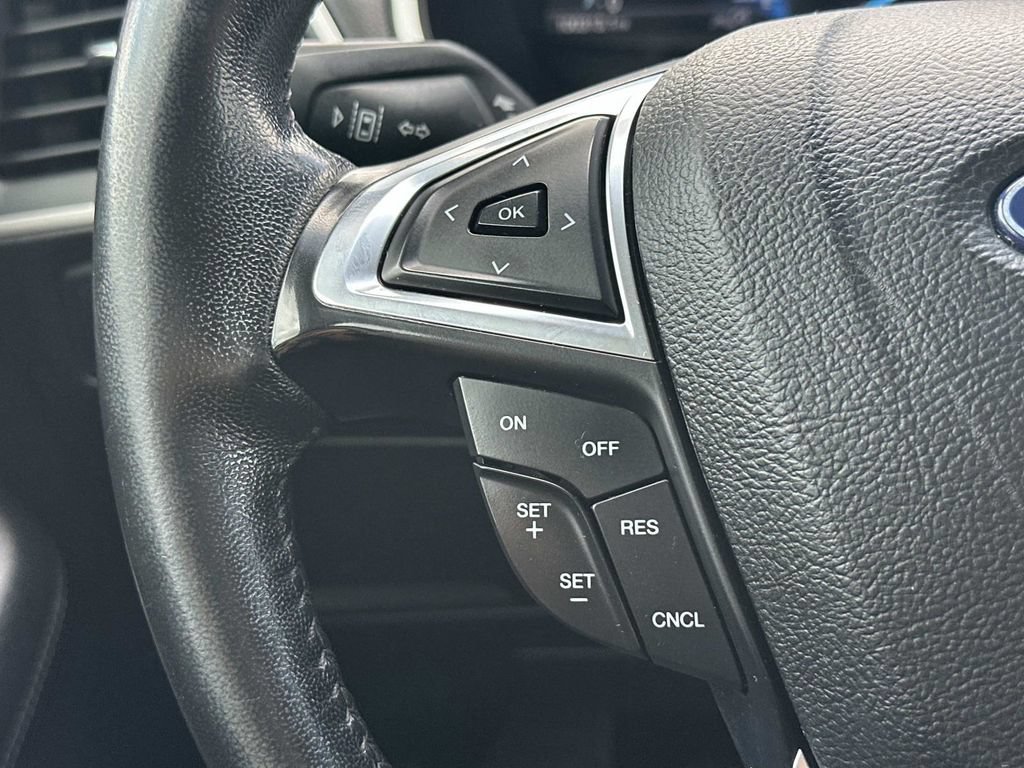 Used 2019 Ford Edge SEL w/ Equipment Group 201A FWD image 22