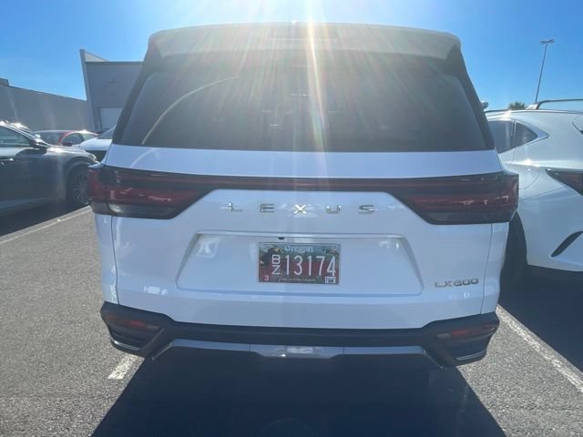 Certified 2025 Lexus LX 600 4WD w/ Accessory Package (Z1) image 5