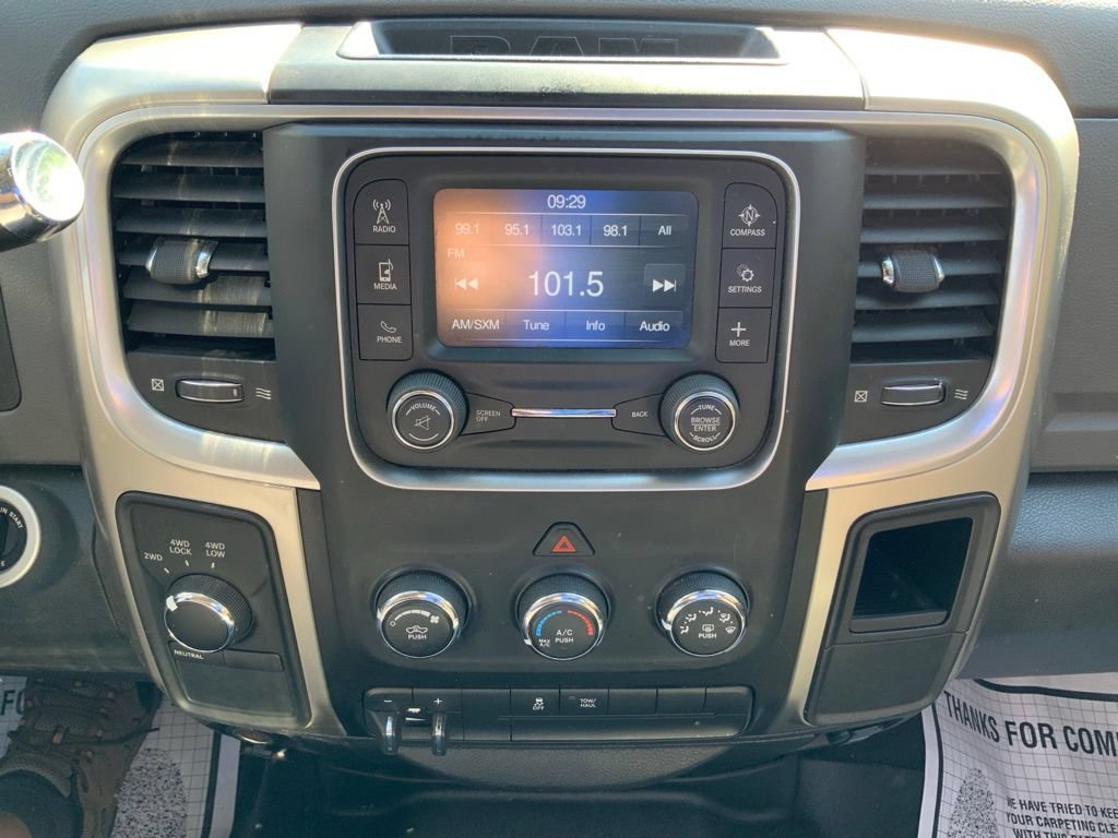 Used 2016 RAM 2500 SLT AWD/4WD image 19