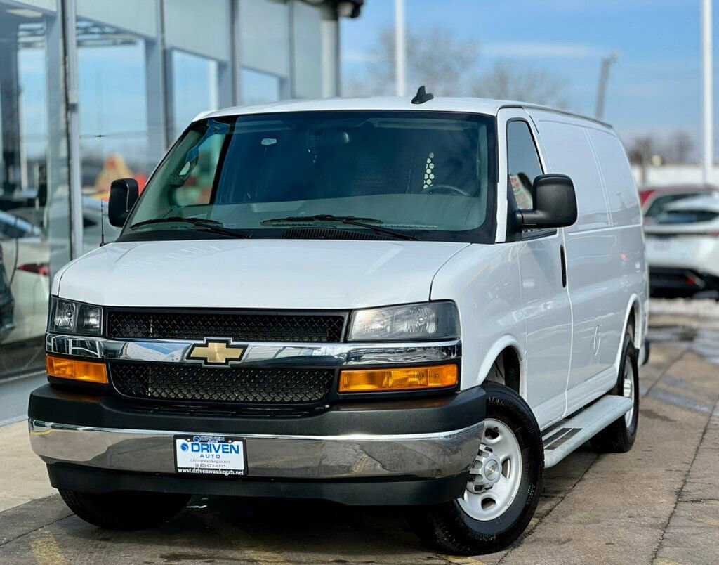 Used 2024 GMC Savana 2500 w/ Driver Convenience Package image 24