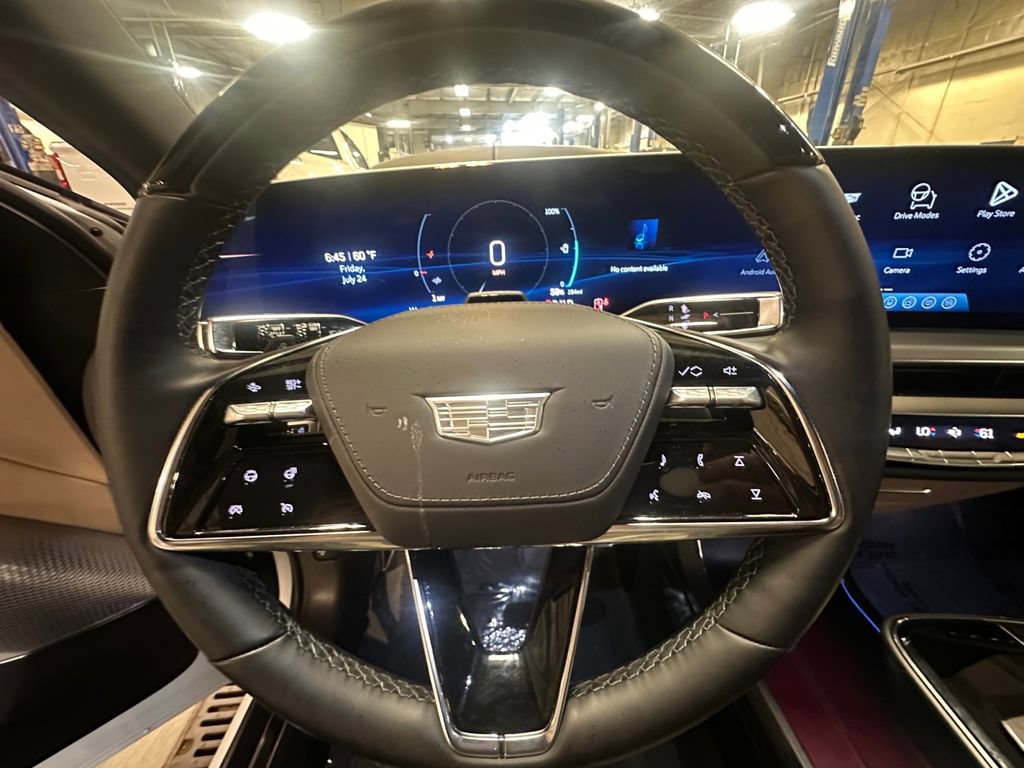 Certified 2026 Cadillac Lyriq Signature Luxury w/ Nappa Leather Package AWD/4WD image 16