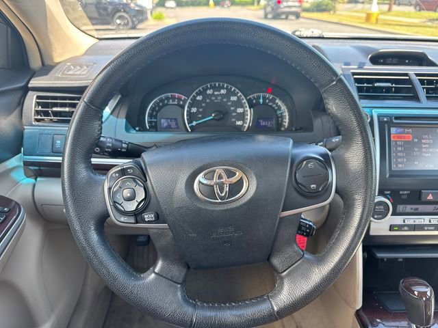 Used 2012 Toyota Camry XLE FWD image 12