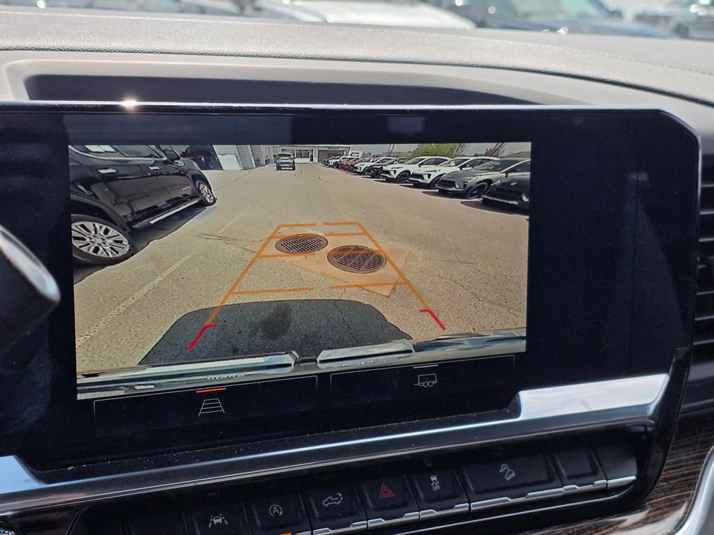 Used 2024 GMC Sierra 1500 Elevation image 17