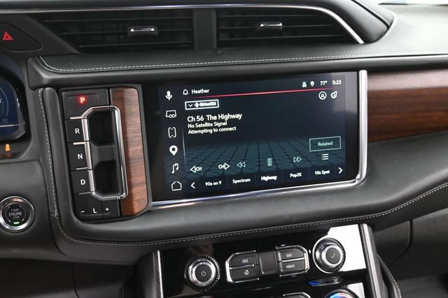 Used 2024 GMC Yukon Denali Ultimate AWD/4WD image 24