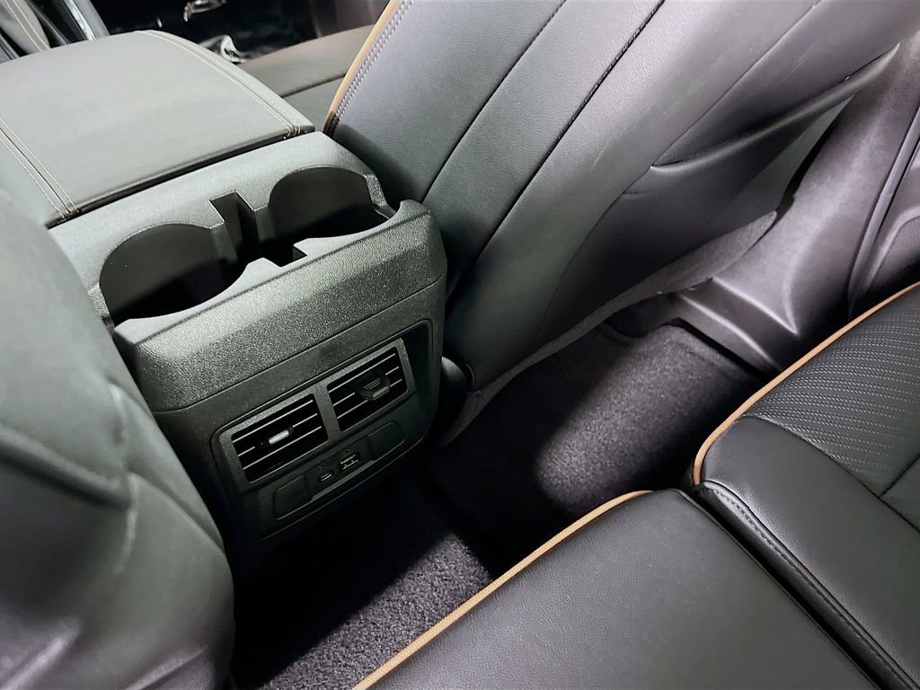 Certified 2025 GMC Canyon AT4 w/ Nightfall Edition image 23