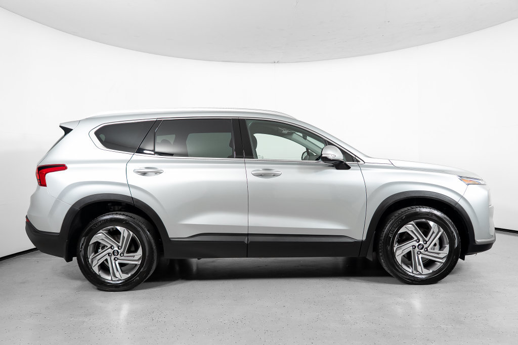 Certified 2023 Hyundai Santa Fe SEL w/ Cargo Package FWD image 3