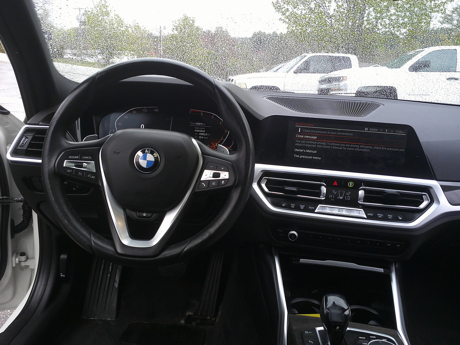 Used 2020 BMW 330i xDrive Sedan w/ Premium Package AWD/4WD image 17