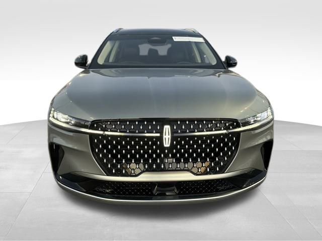 Certified 2024 Lincoln Nautilus Reserve image 12