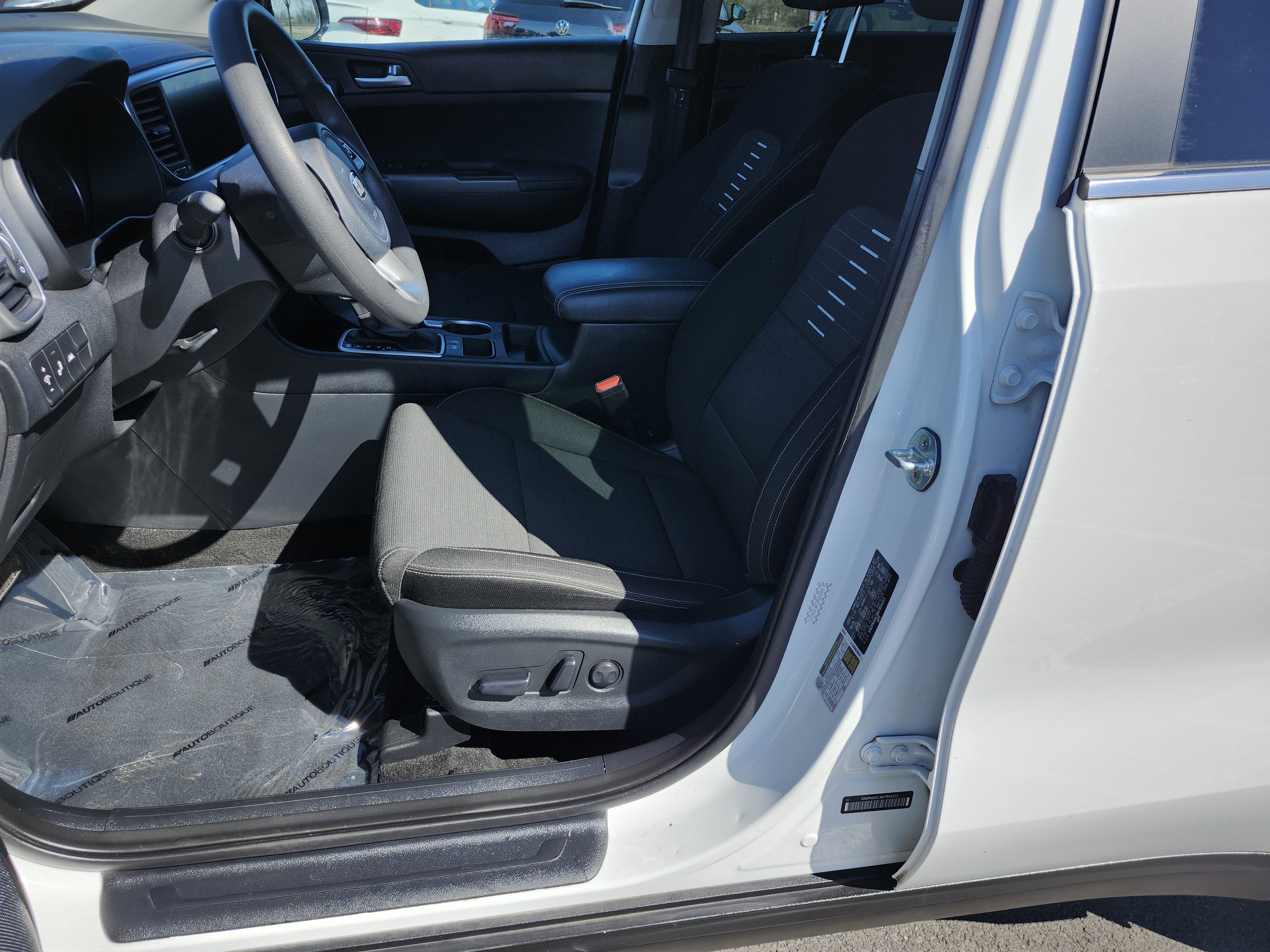 Used 2021 Kia Sportage LX w/ LX Fwd Popular Package image 22