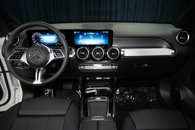 Certified 2026 Mercedes-Benz GLB 250 4MATIC image 20