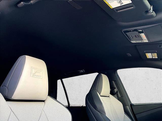 Used 2025 Lexus TX 500h AWD image 17