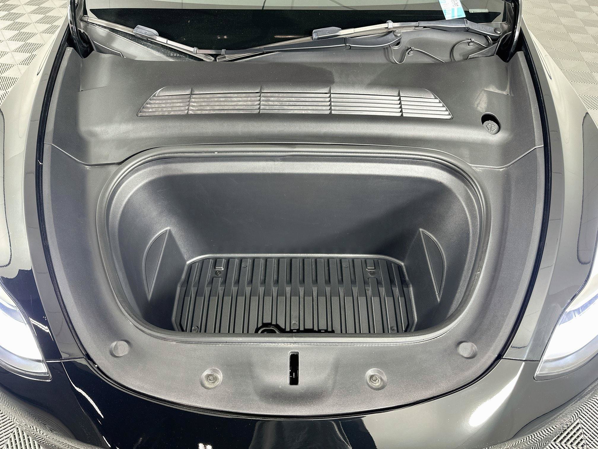 Used 2023 Tesla Model Y Long Range AWD/4WD image 34