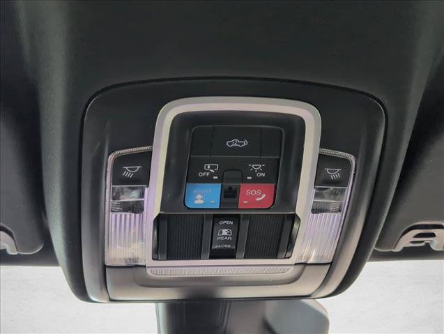 Used 2025 RAM 1500 Big Horn AWD/4WD image 23