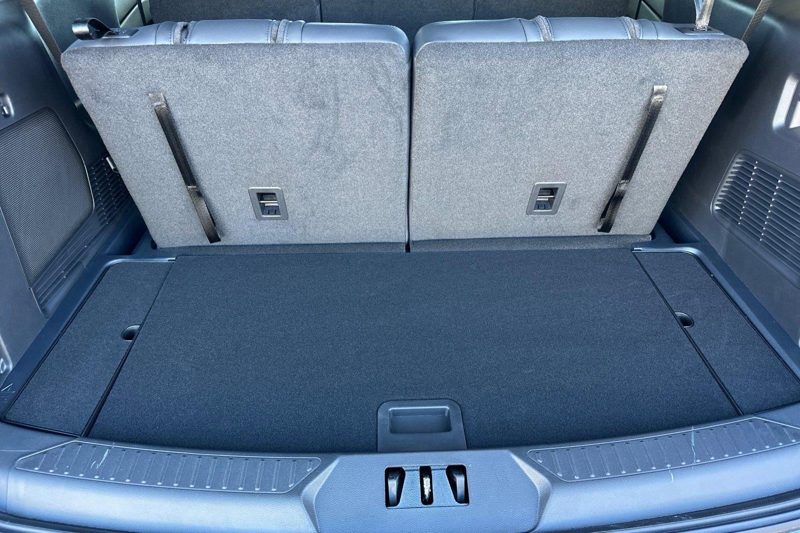 New 2025 Ford Explorer ST-Line image 15