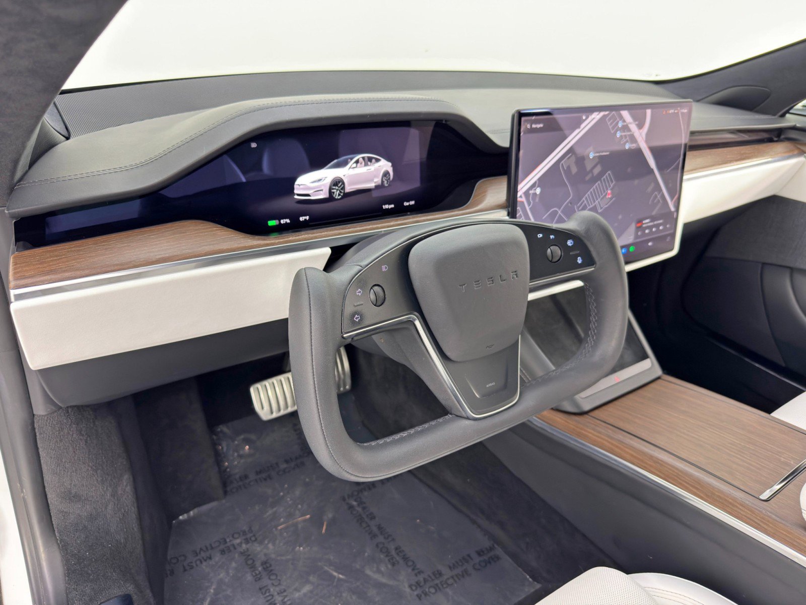 Used 2022 Tesla Model S image 14