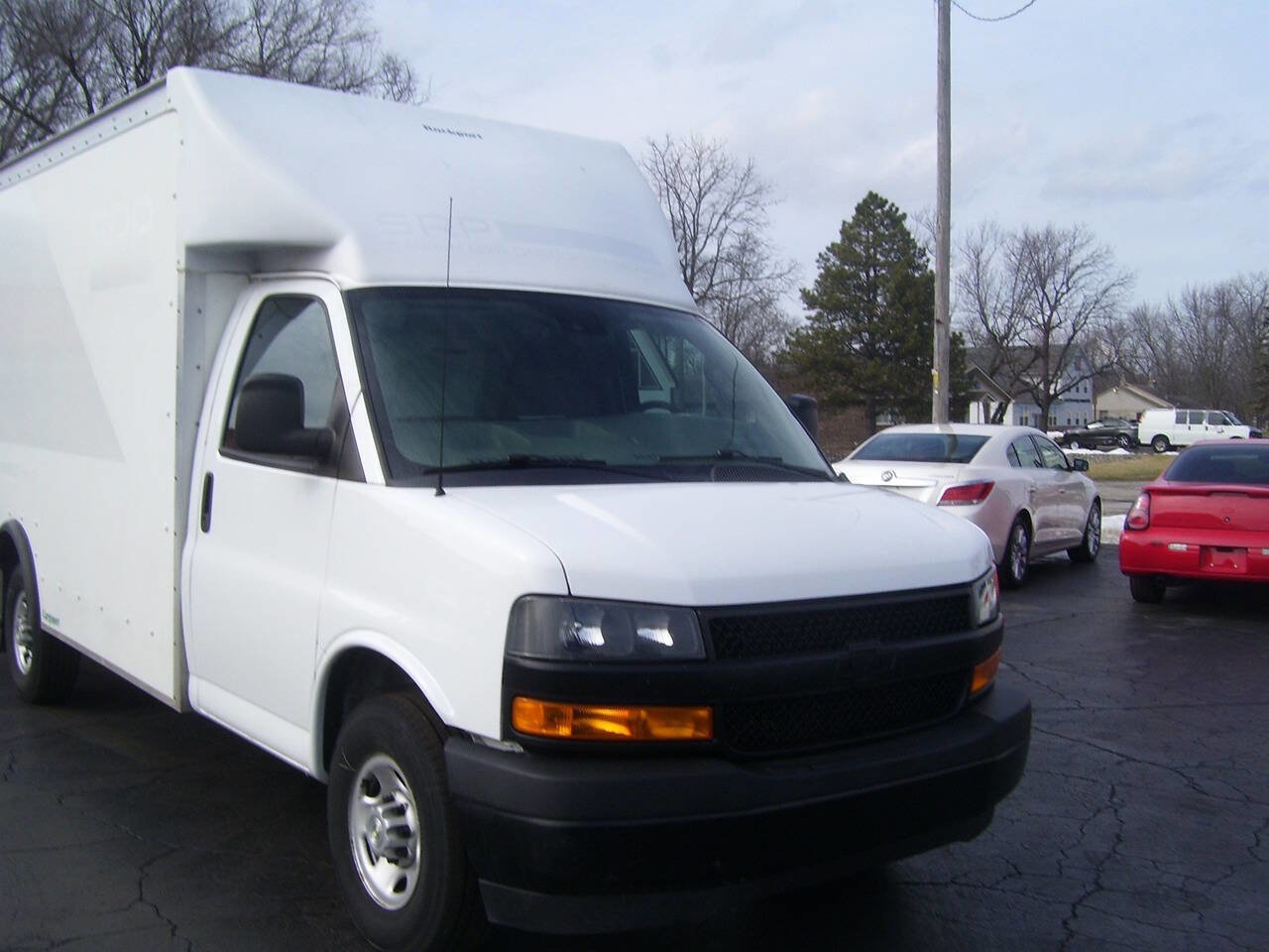 Used 2021 Chevrolet Express 3500 w/ Power Convenience Package image 5