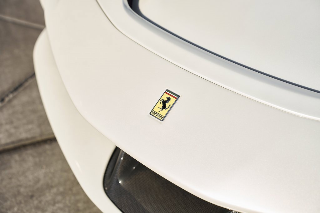 Used 2022 Ferrari SF90 Stradale image 6