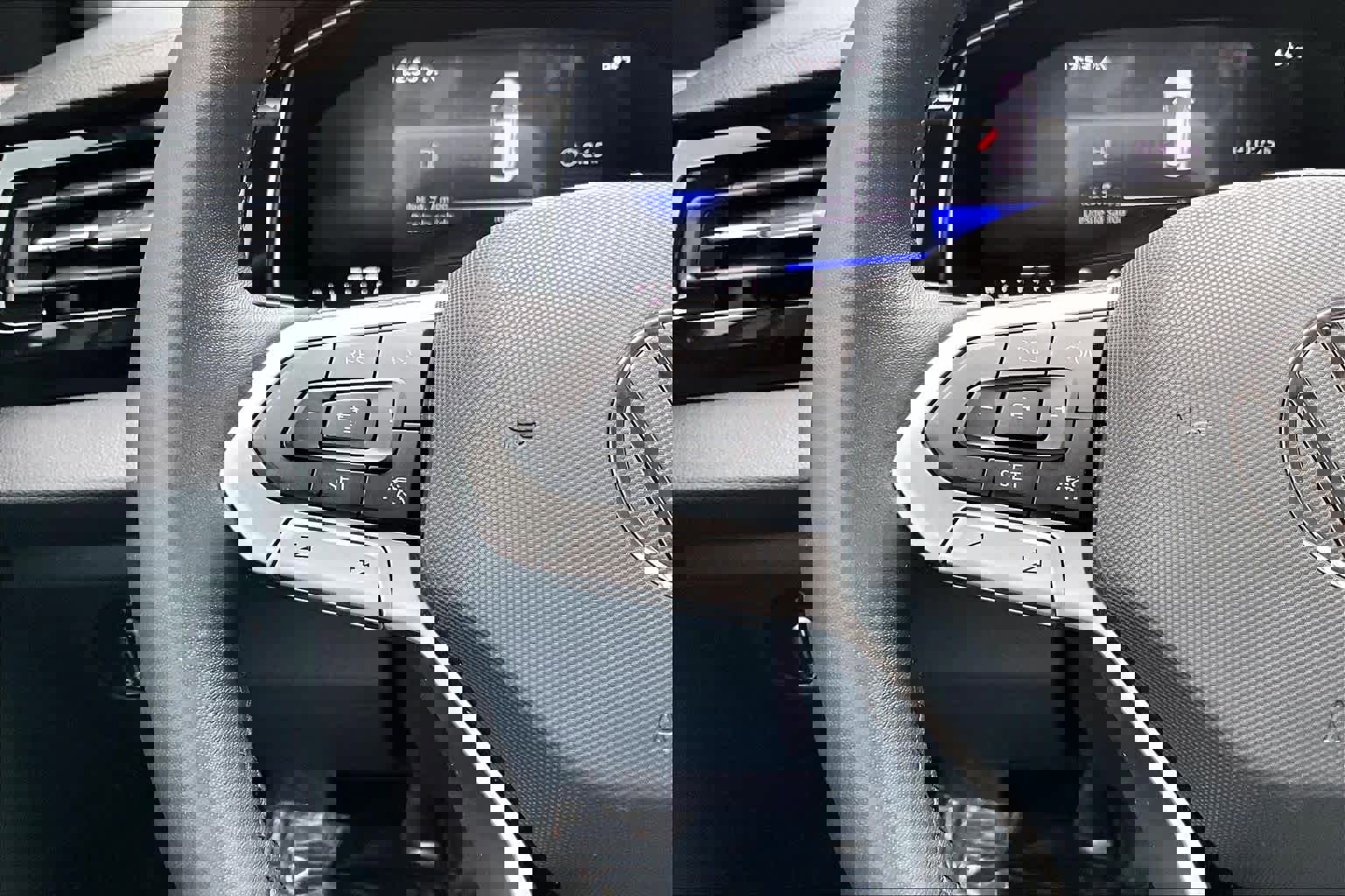 Certified 2025 Volkswagen Jetta S image 23