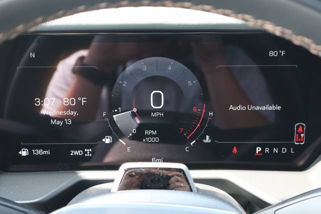New 2026 GMC Acadia AT4 w/ Super Cruise Package AWD/4WD image 9