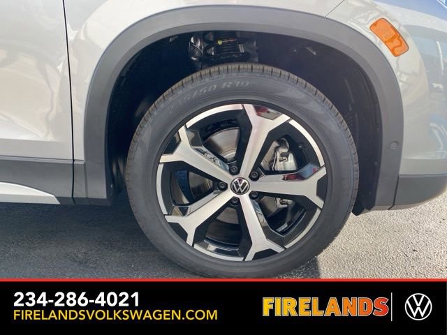 New 2025 Volkswagen Tiguan SE image 20
