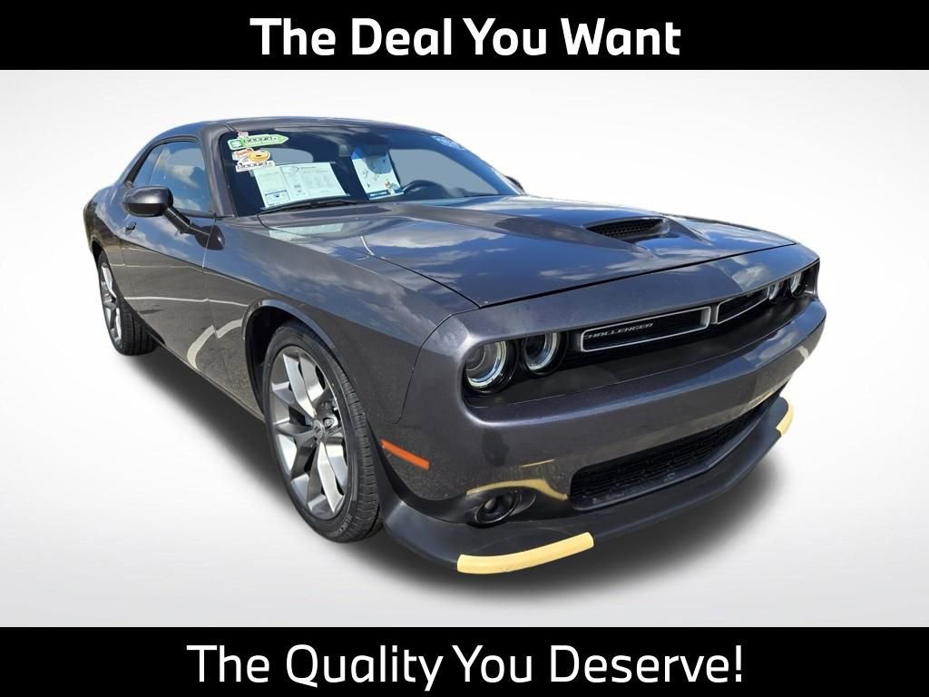 Used 2022 Dodge Challenger GT RWD image 1