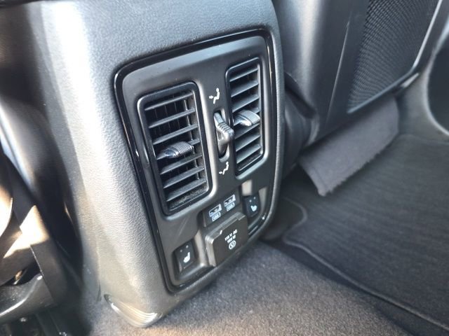 Used 2024 Dodge Durango R/T image 37