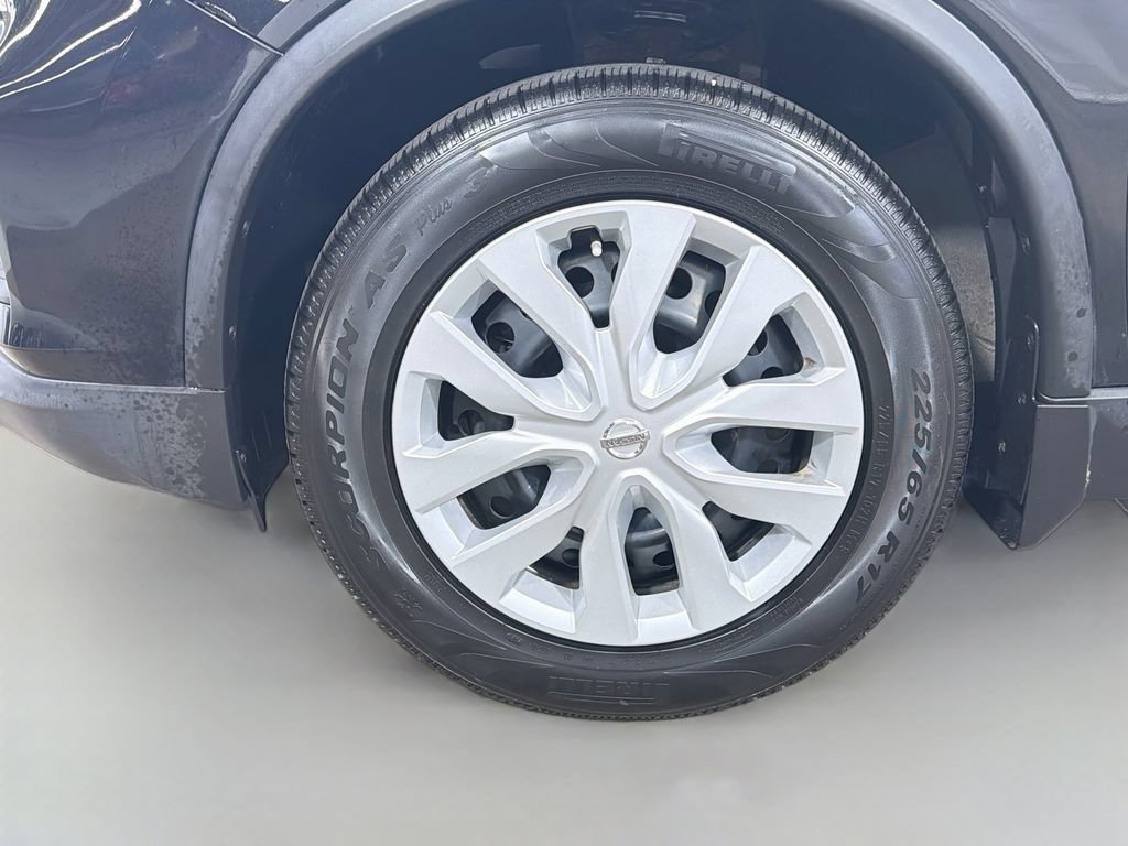 Used 2017 Nissan Rogue S FWD image 31