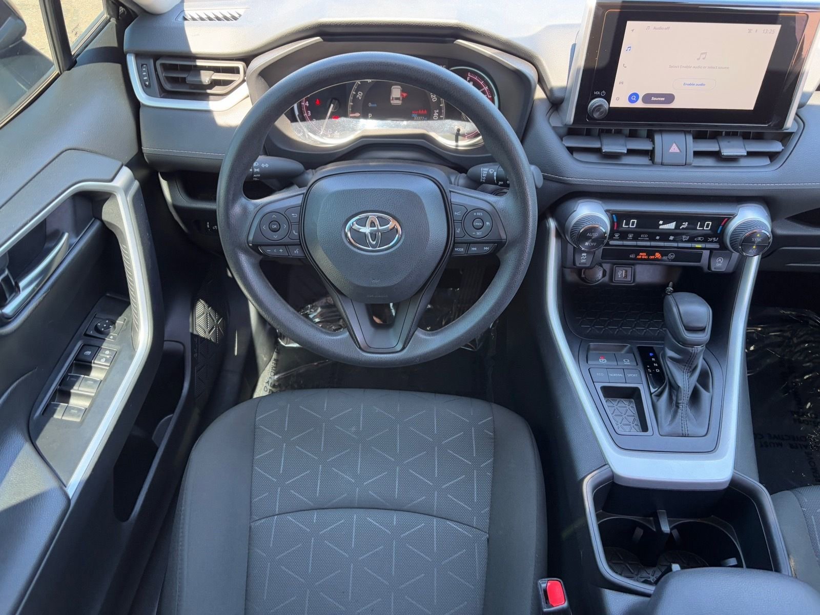 Used 2024 Toyota RAV4 XLE image 13