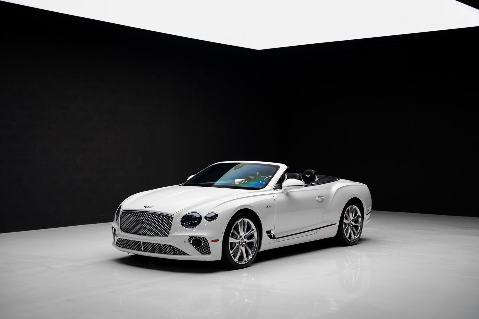 Used 2020 Bentley Continental GT image 6