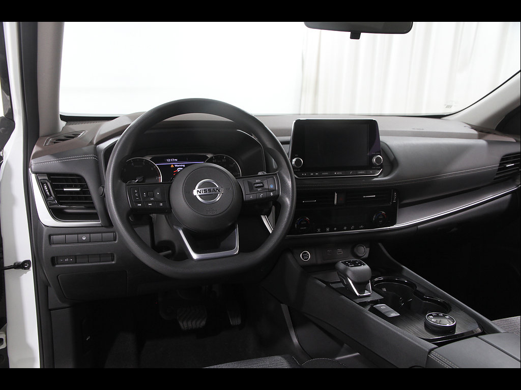 Used 2021 Nissan Rogue SV AWD/4WD image 6