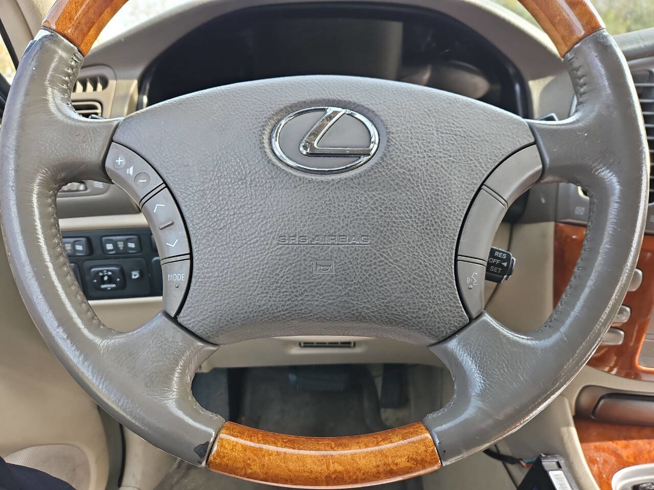 Used 2003 Lexus LX 470 4WD image 20