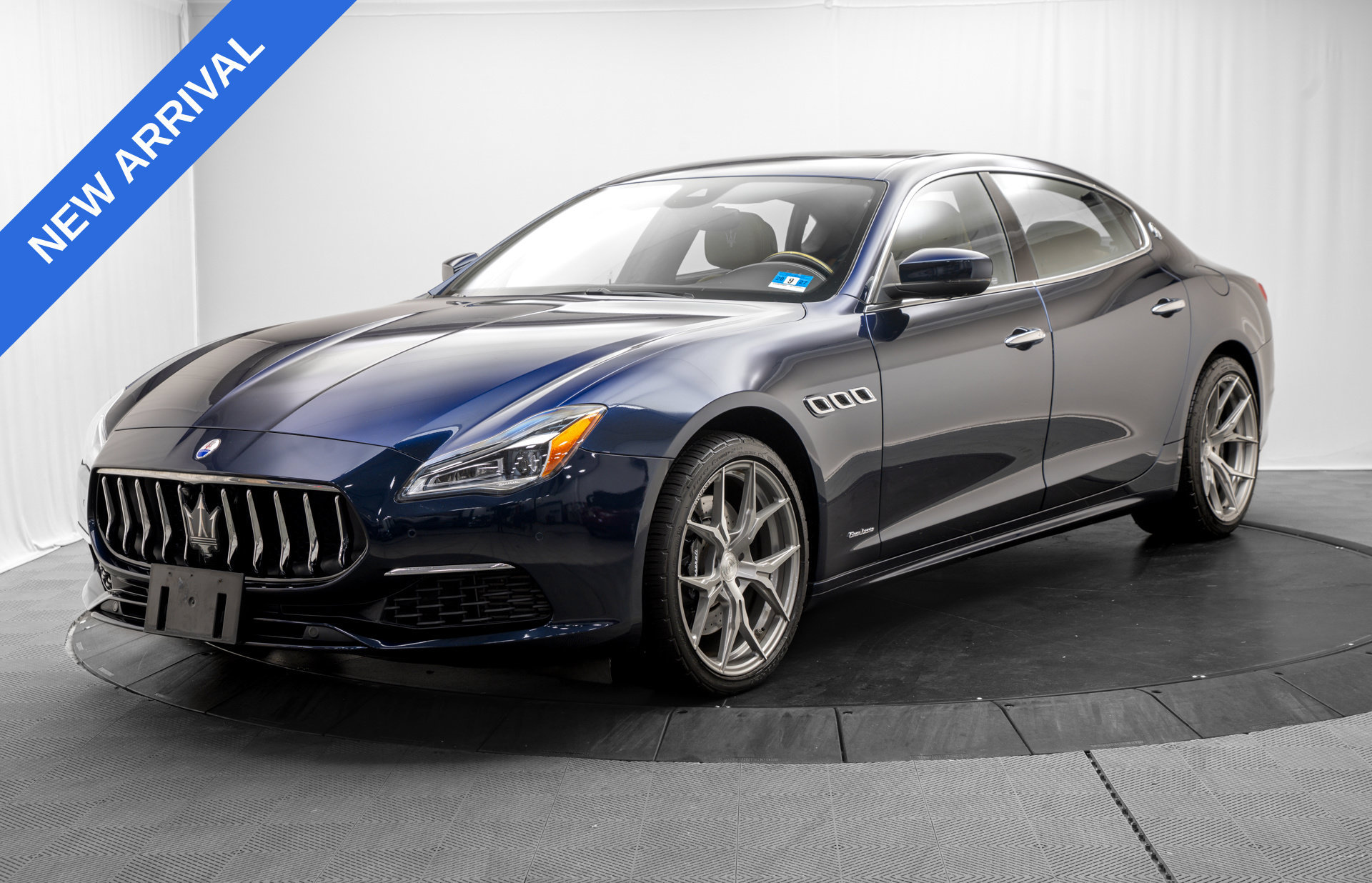 Used 2020 Maserati Quattroporte S GranLusso RWD image 3