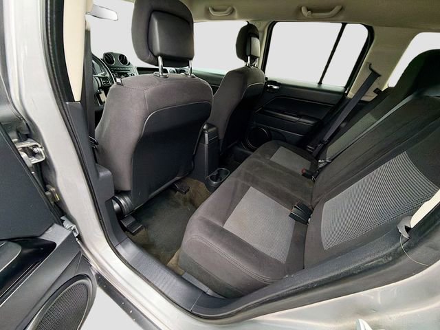 Used 2016 Jeep Patriot Latitude image 20