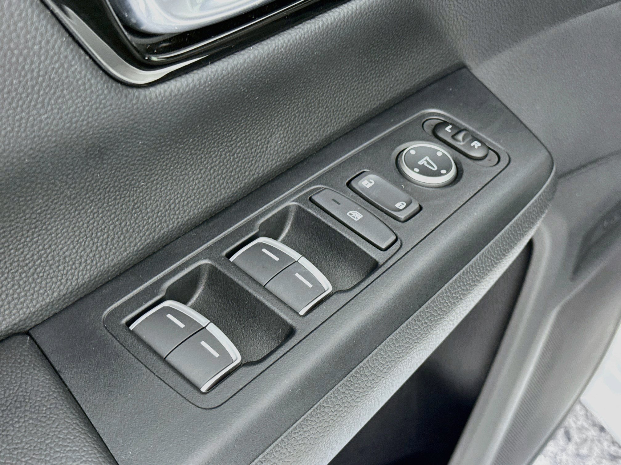 Certified 2026 Honda CR-V Sport Touring image 18