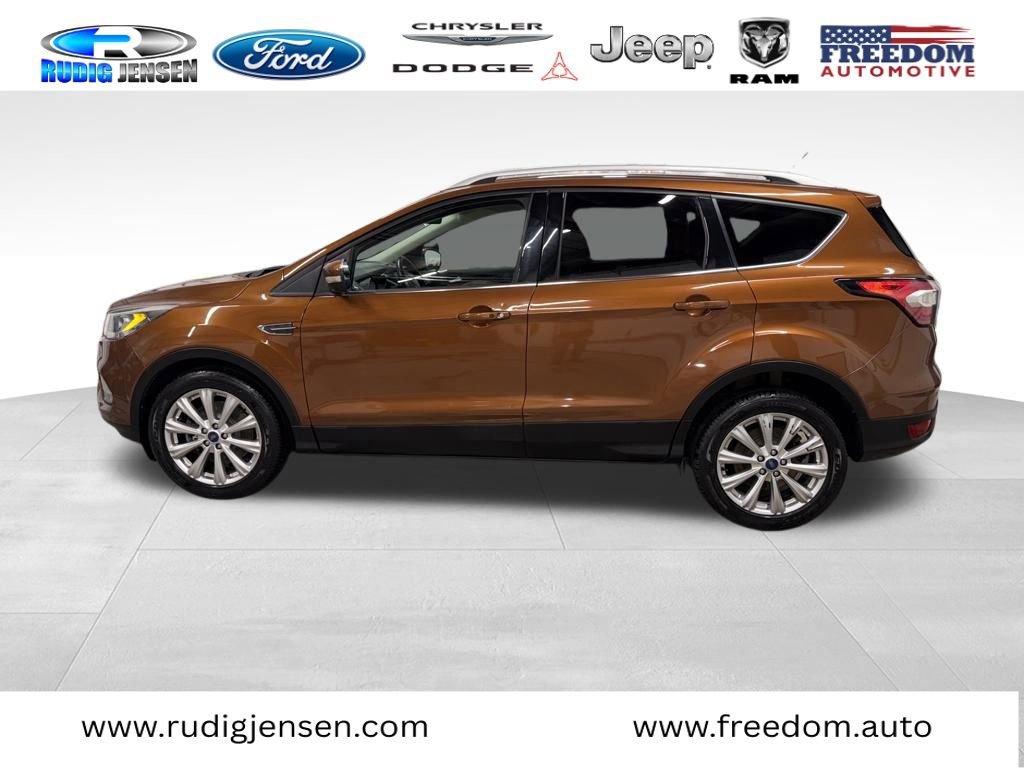 Used 2017 Ford Escape Titanium FWD video 2
