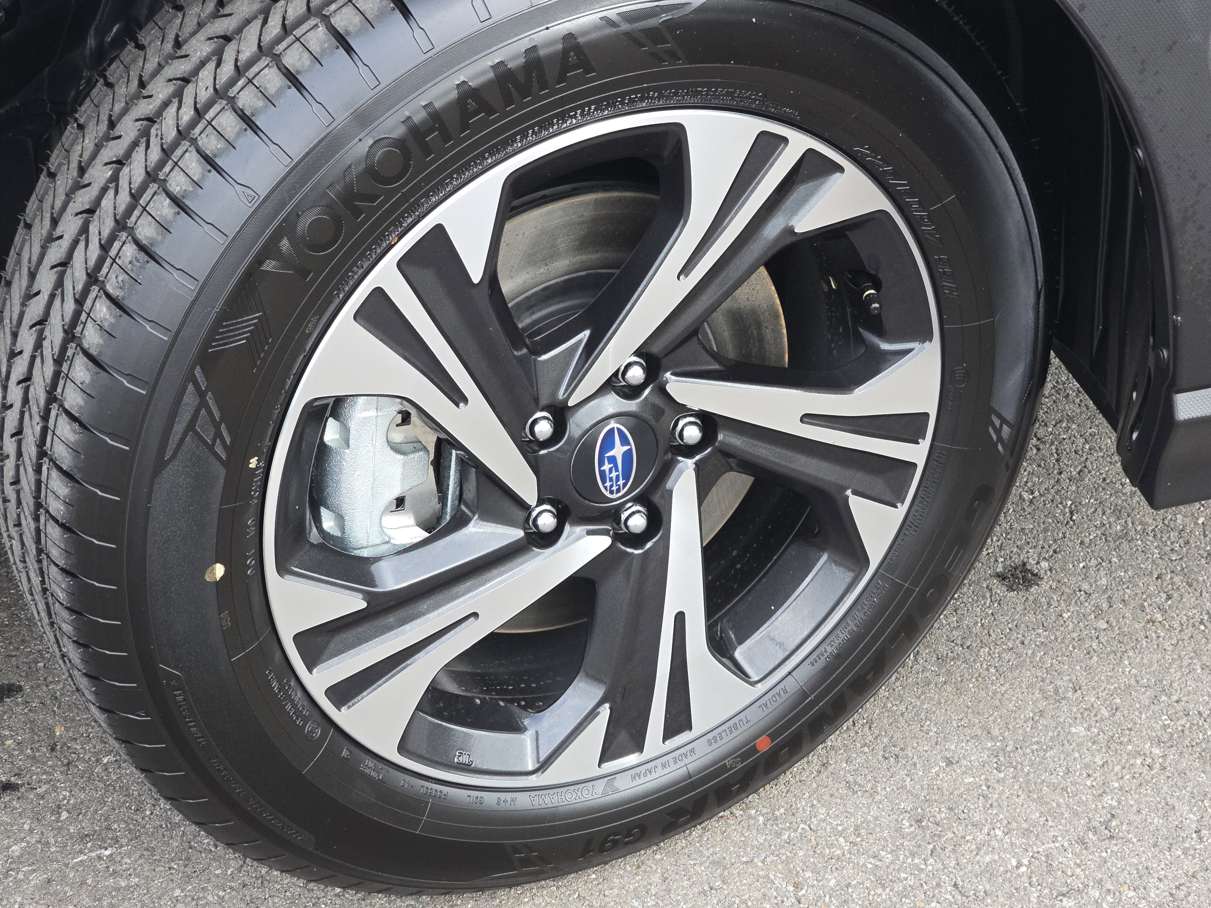 New 2025 Subaru Crosstrek 2.5i Premium image 12