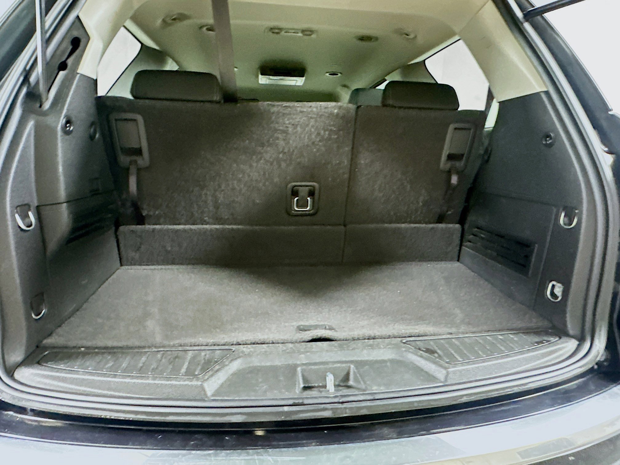 Used 2014 GMC Acadia SLE FWD image 29
