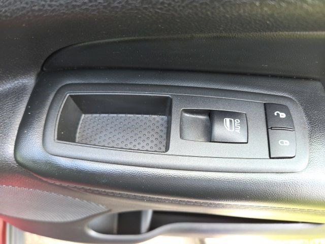 Used 2022 Jeep Grand Cherokee Laredo w/ All-Weather Capability Group AWD/4WD image 49