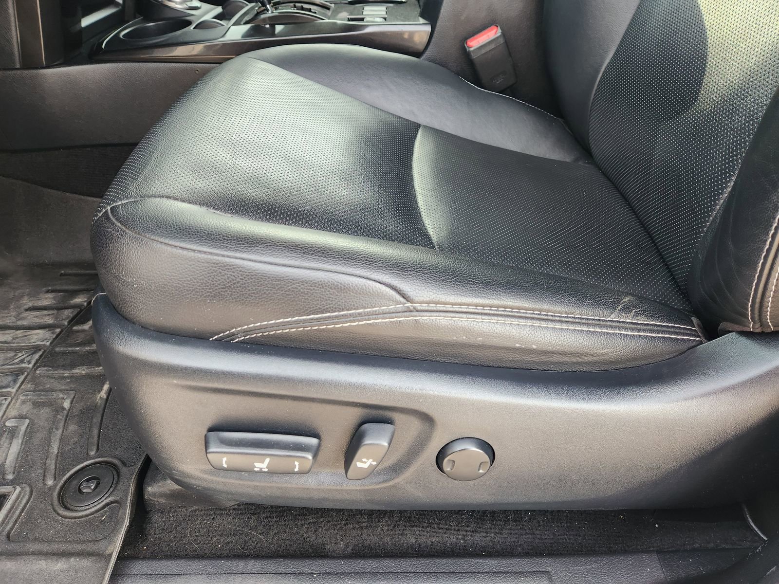 Used 2020 Toyota 4Runner Nightshade image 29