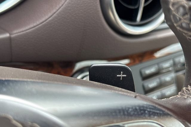 Used 2015 Mercedes-Benz SL 63 AMG image 39