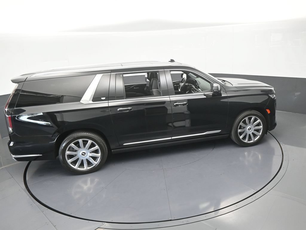 Used 2024 Cadillac Escalade ESV Premium Luxury Platinum AWD/4WD image 63